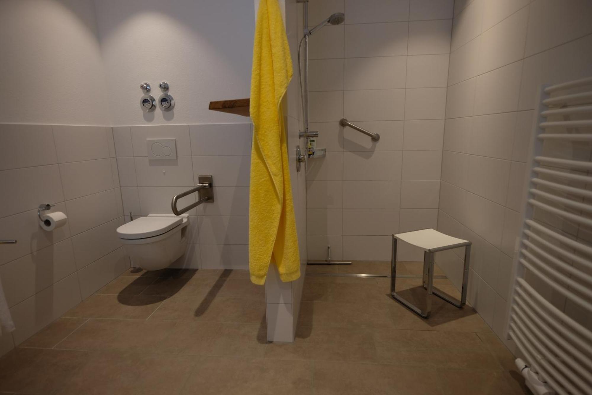 Ferienwohnung Auszeit Schönwalde Buitenkant foto